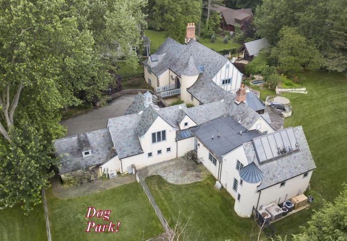 luxury homes and estates in Bryn Mawr, Lower Merion